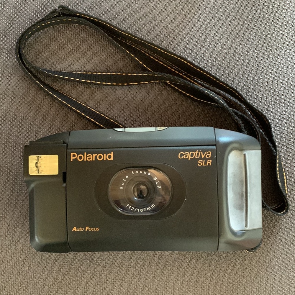Vintage Polaroid Captiva SLR - great collector’s item!